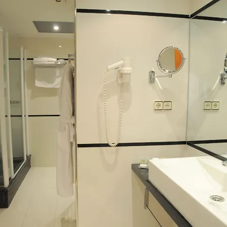 Western Premier Dante