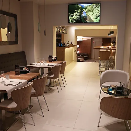 Western Premier Dante 4* Барселона
