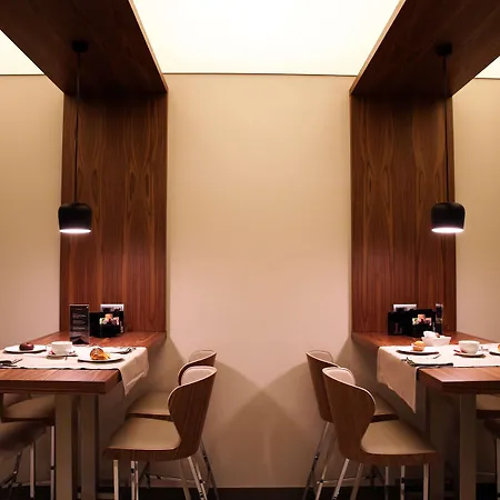 Hotel Western Premier Dante Barcelona