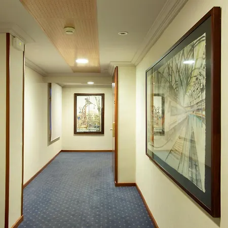 Hotel Western Premier Dante Barcelona