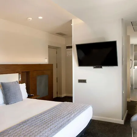 Hotel Western Premier Dante 4*